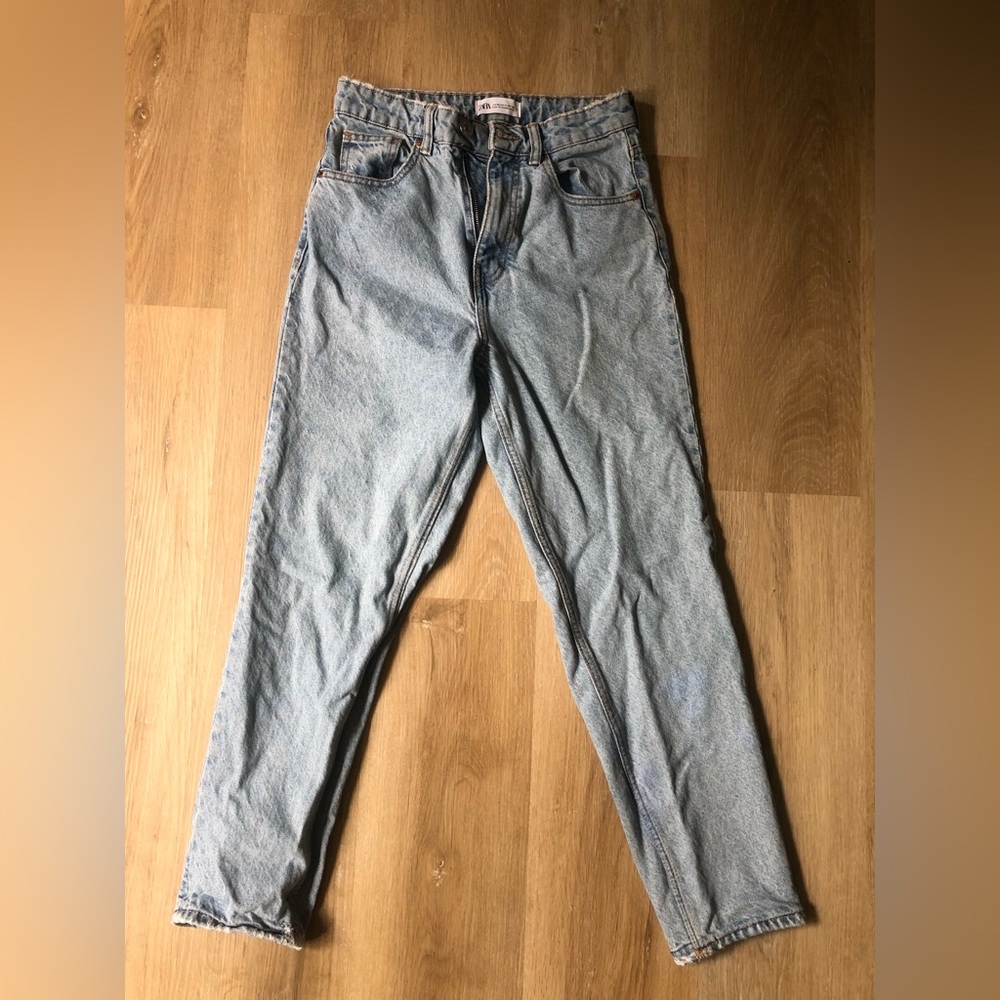 Zara Mom Jeans!